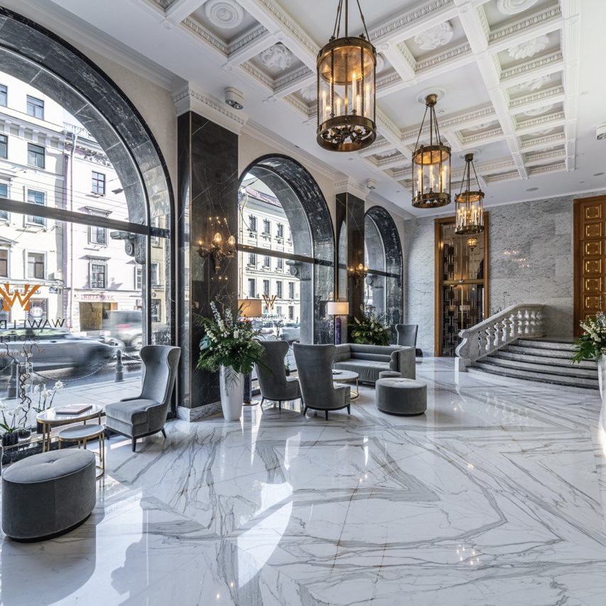 Сертификат на две ночи для двоих в отеле Wawelberg (СПб) в номере люкс с террасой и экскурсией по отелю