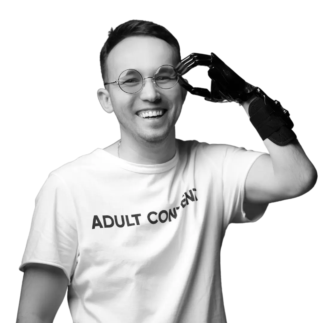 Илья Морковский, фронтмен кибер-группы iTix, блогер, фотограф, амбассадор «Motorica» Skolkovo