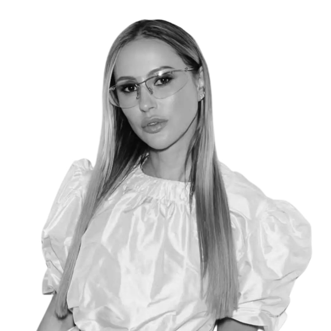 Милана Королёва Королева — телеведущая, журналист, инфлюенсер