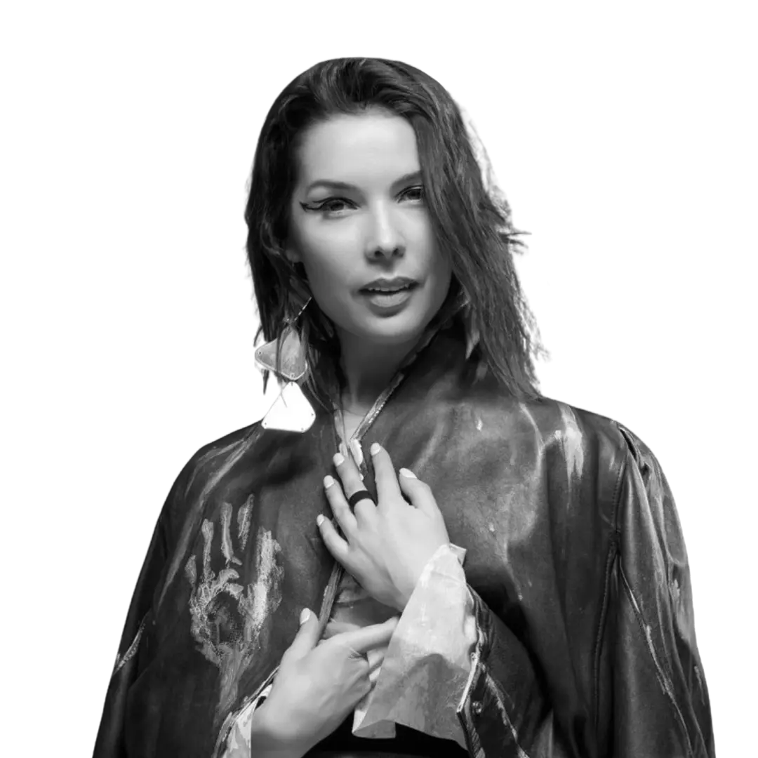 Нелли Крук — fashion-дизайнер и основатель бренда Nelly Kruk, художник по костюмам