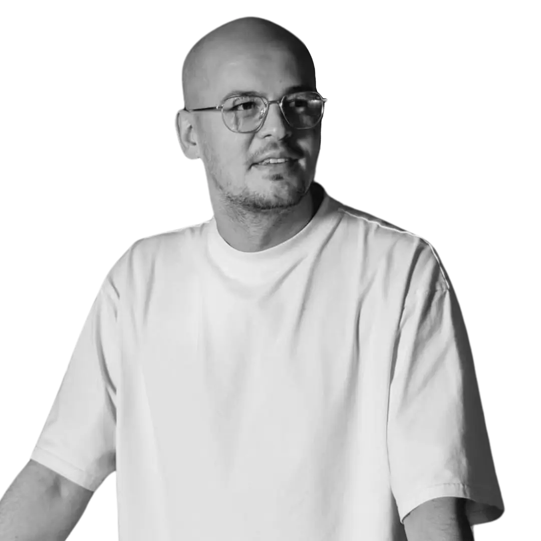 Ярослав Киндзерский — управляющий и шеф-бармен в баре Ēster